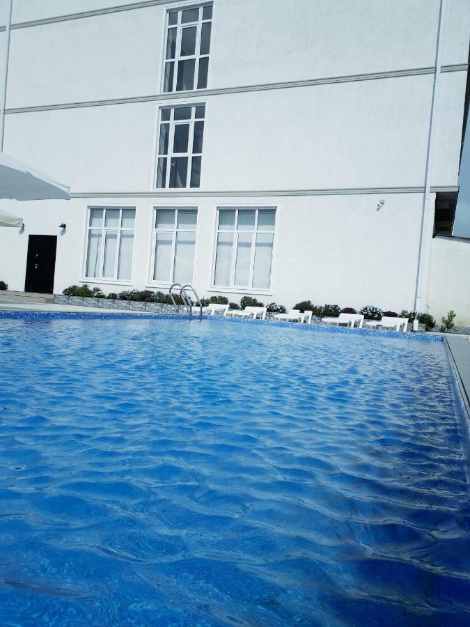 Sariya Hotel Kheivani エクステリア 写真