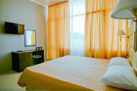 Sariya Hotel Kheivani エクステリア 写真