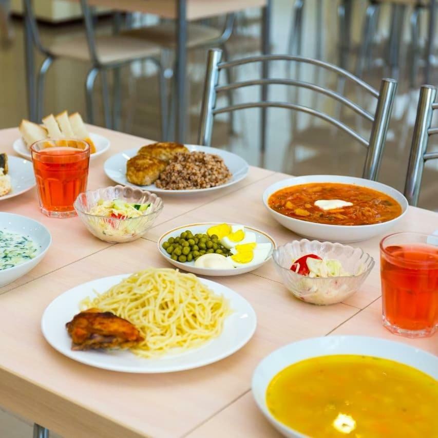 Sariya Hotel Kheivani エクステリア 写真