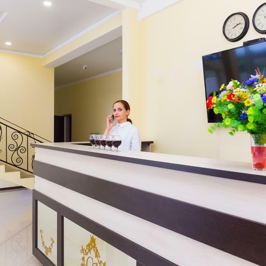 Sariya Hotel Kheivani エクステリア 写真